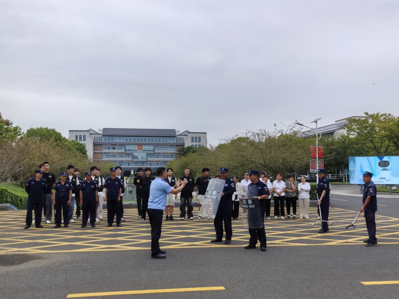 ab883d1bcec6d1da1685e9117673f143.jpg